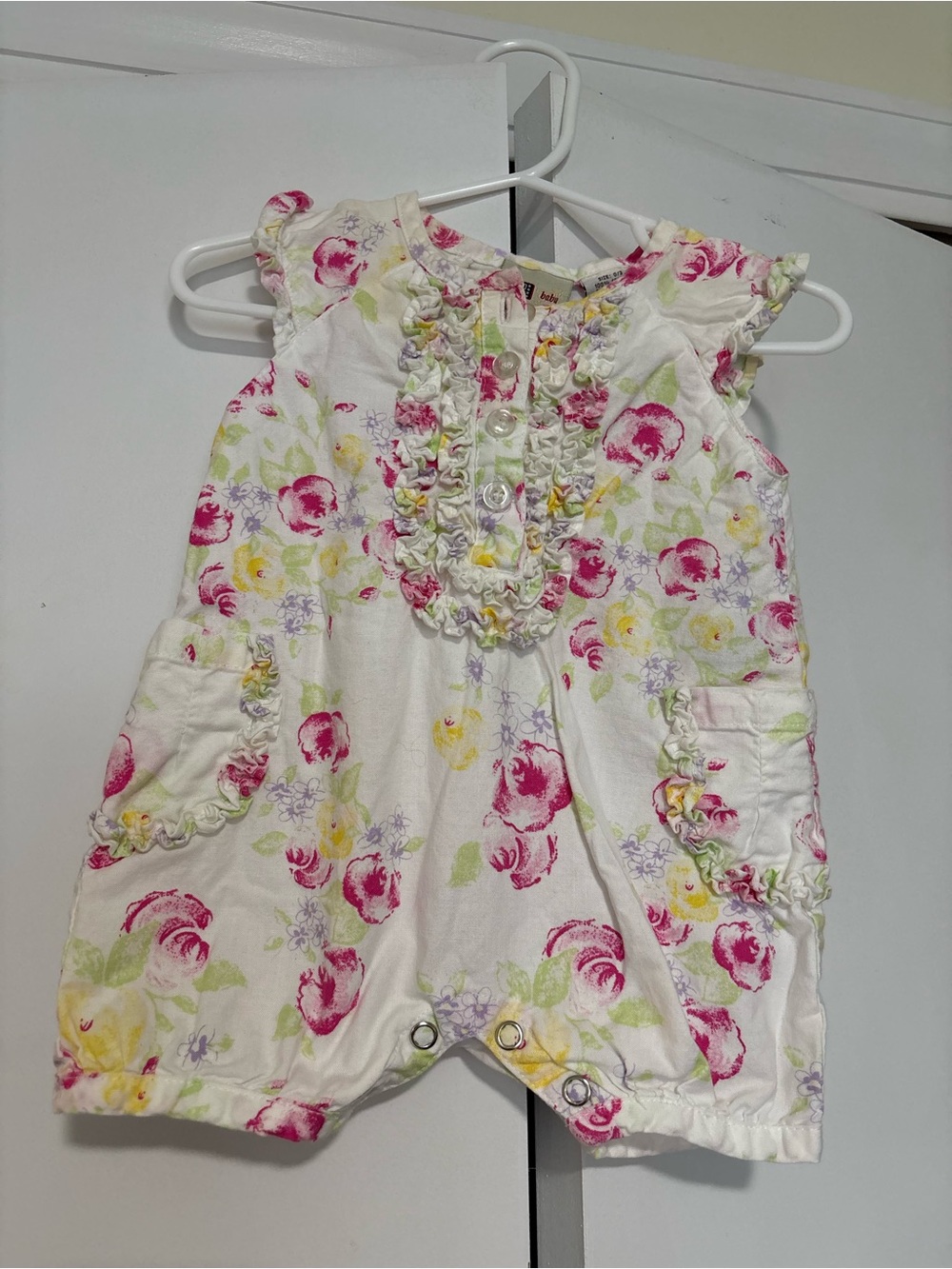Faded Glory y2k 0-3 month Floral Ruffle shorts Romper - Pink & Yellow bubble